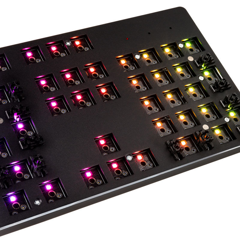 Glorious PC Gaming Race GMMK Full Size Keyboard - Barebone, ISO Layout - immagine 3