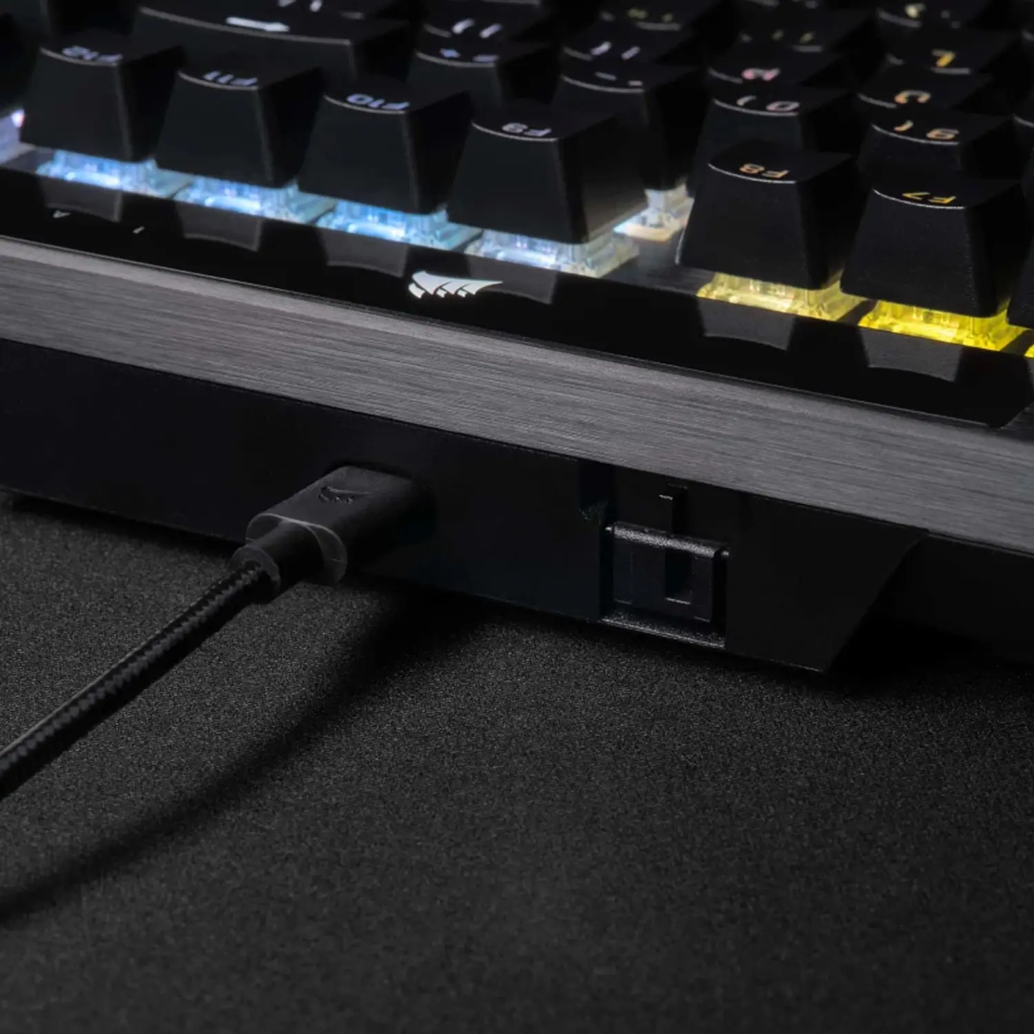 Corsair K70 RGB PRO Gaming Keyboard MX RED - Layout ITA - immagine 4