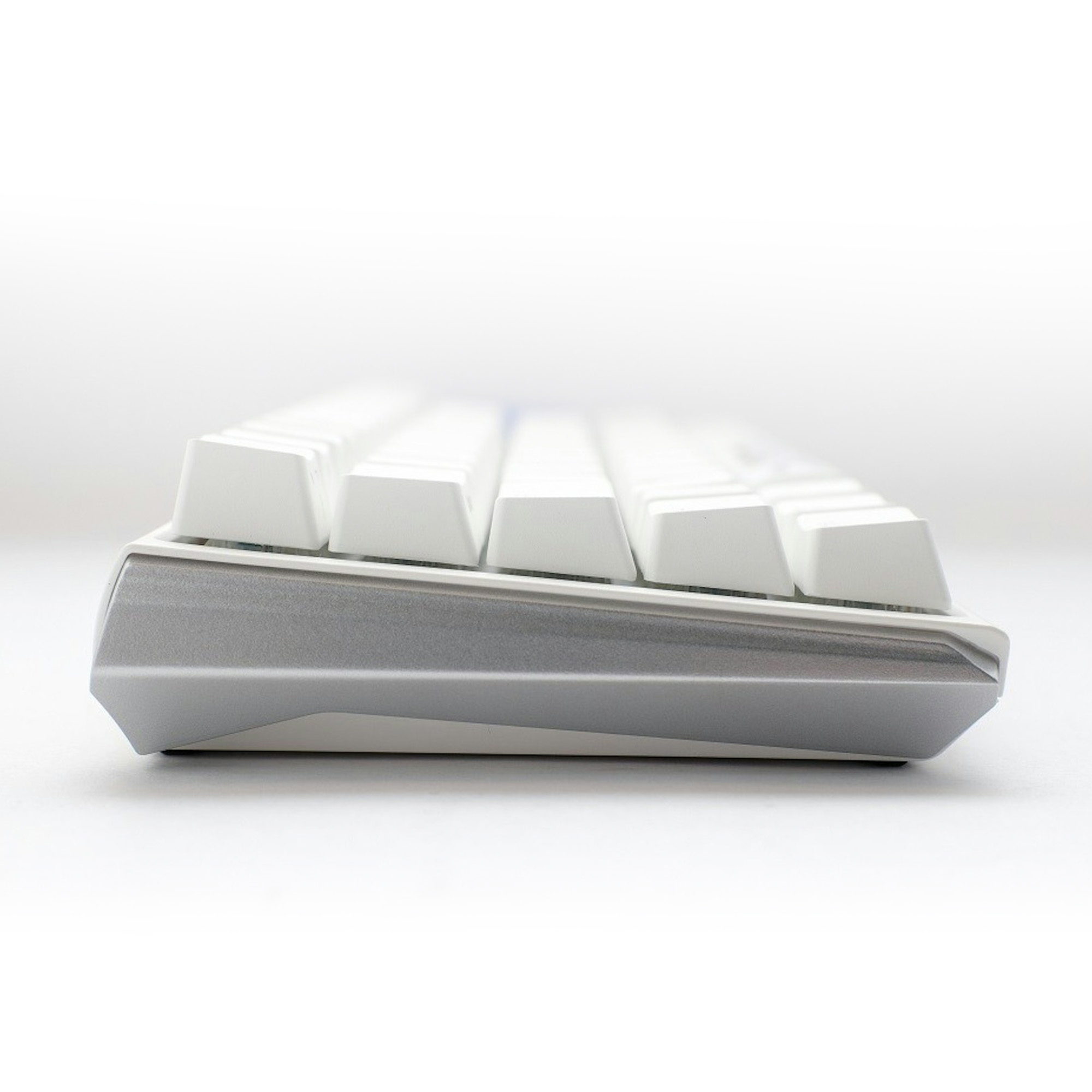 Ducky One 3 Classic, Mini 60%, Cherry Red, RGB, Bianco - Layout ITA - immagine 4