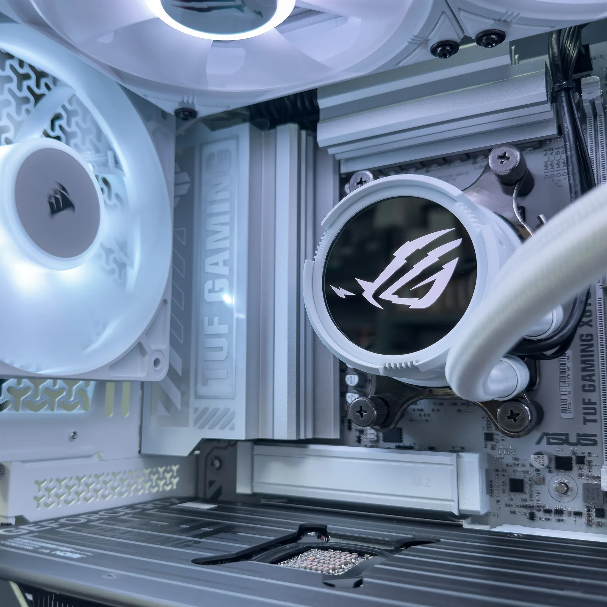 Drako Gaming Rig Spectrion - Ryzen 7 9800X3D, RTX 5080, 16GB Ram - immagine 7