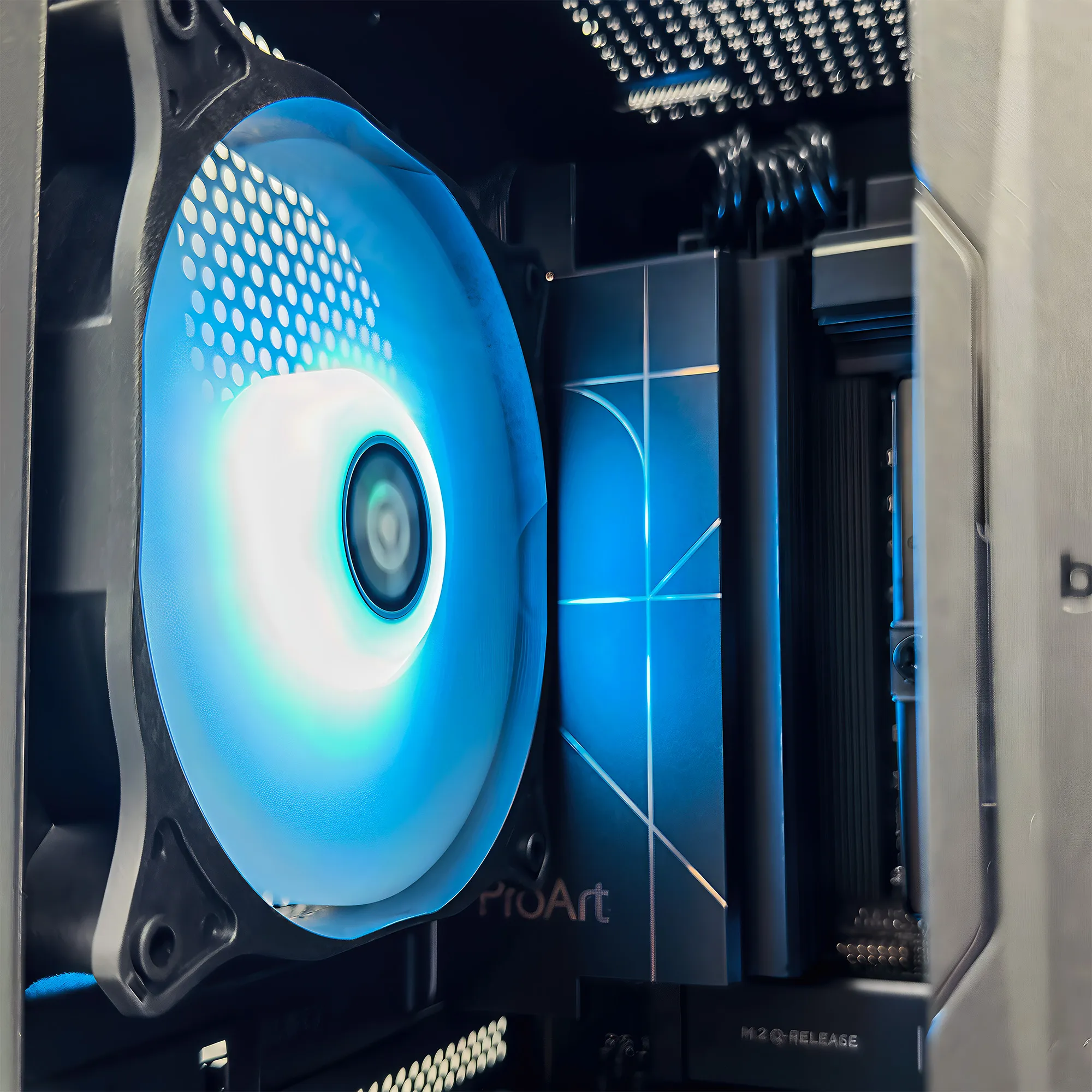Drako Gaming Rig Torvak - Ryzen 5 9600X, RTX 5060 Ti, 16GB Ram - immagine 3