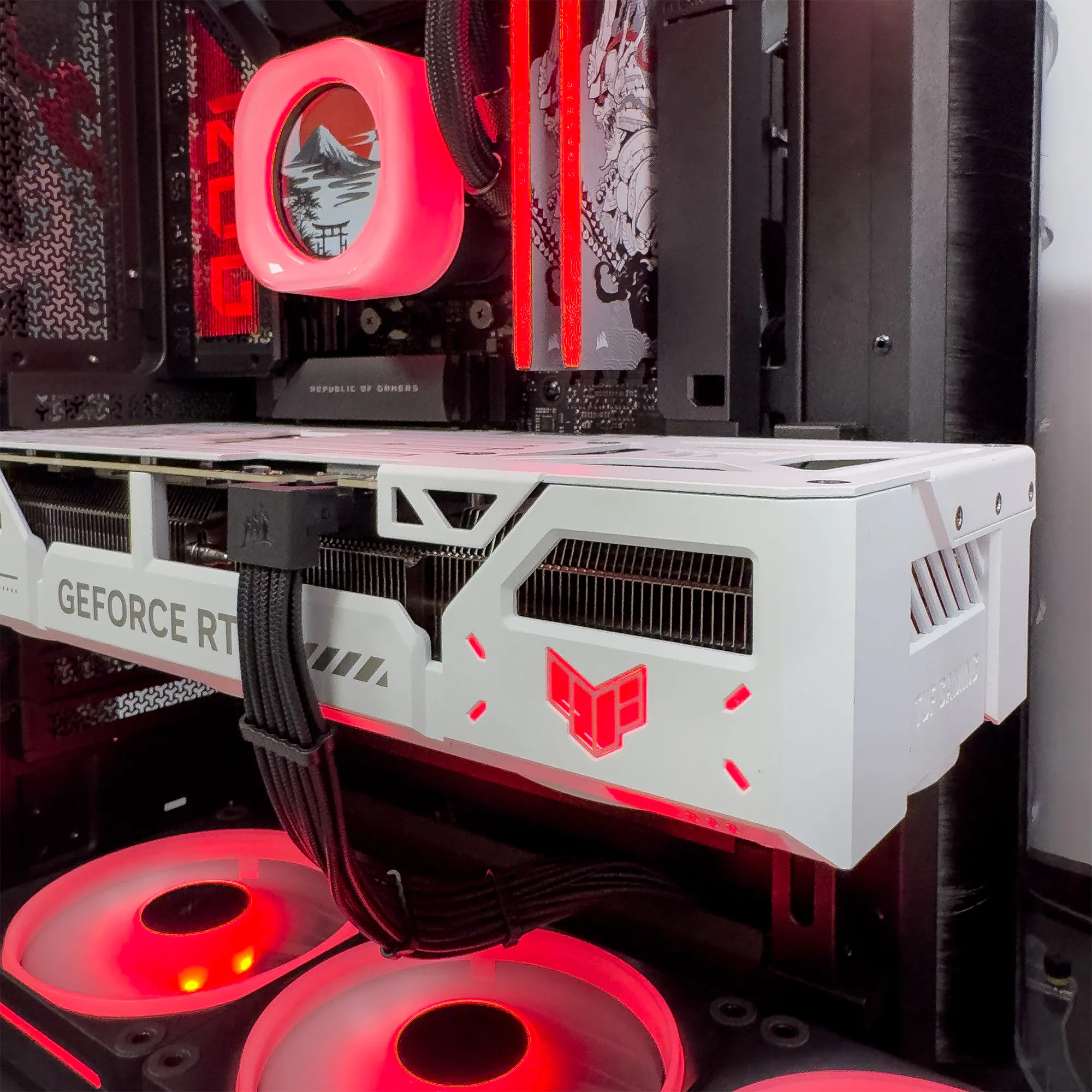 Drako Gaming Rig SHUGO - Ryzen 7 9800X3D, RTX 5070 Ti 16GB, 16GB DDR5 - Edizione Limitata - immagine 3